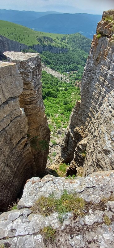 ponorite-26