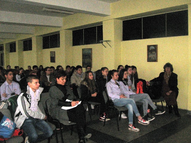 2016-prezentacia-07