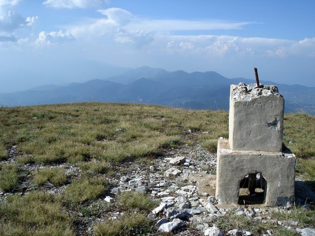 3stranna-sresta-2